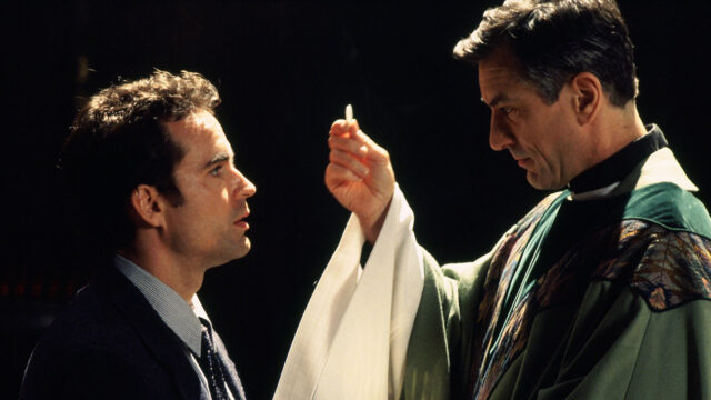 ‘sleepers’-at-30:-director-barry-levinson-is-still-perplexed-by-the-film’s-controversy