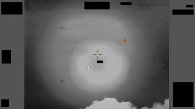 pentagon,-do-better.-your-ufo-videos-look-terrible