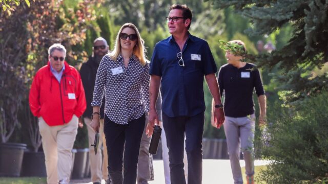 james-murdoch-reveals-deal-for-new-york-magazine