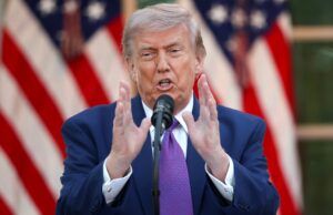 ドナルド・トランプがスティーブン・コルベアを非難 ドナルド・トランプがスティーブン・コルベアを非難