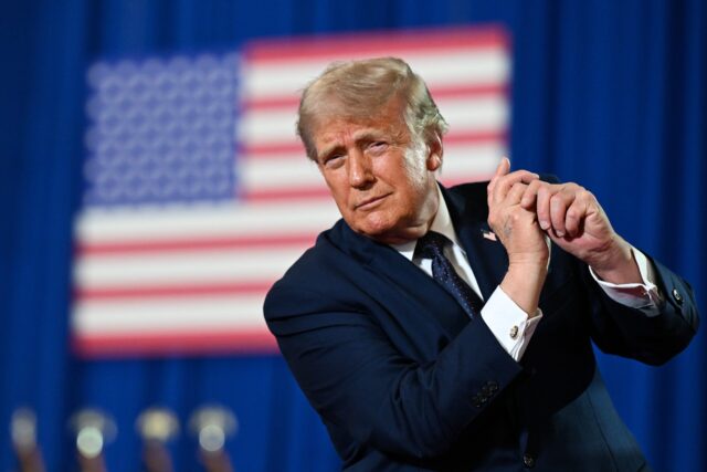 donald-trump-checks-into-walter-reed-hospital-again,-sparking-health-concerns