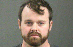 Joseph Duggar to Court: Let Me Work Closer to My Accuser! joseph-duggar-to-court:-let-me-work-closer-to-my-accuser!