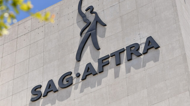 sag-aftra-agrees-to-tentative-labor-deal-with-studios