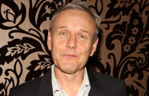 アンソニー・ヘッドの死因:『テッド・ラッソ』の俳優はどのようにして亡くなったのか? anthony-head's-cause-of-death:-how-did-the-'ted-lasso'-actor-die?