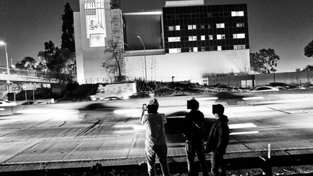 tagging-along-with-the-viral-anti-trump-street-artists-turning-la.-into-their-canvas tagging-along-with-the-viral-anti-trump-street-artists-turning-la.-into-their-canvas